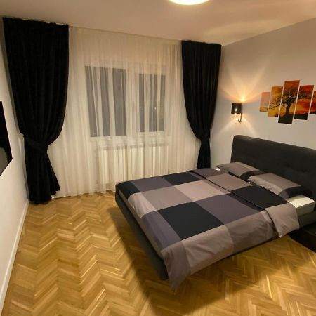 شقة Center Loft بوزاو المظهر الخارجي الصورة